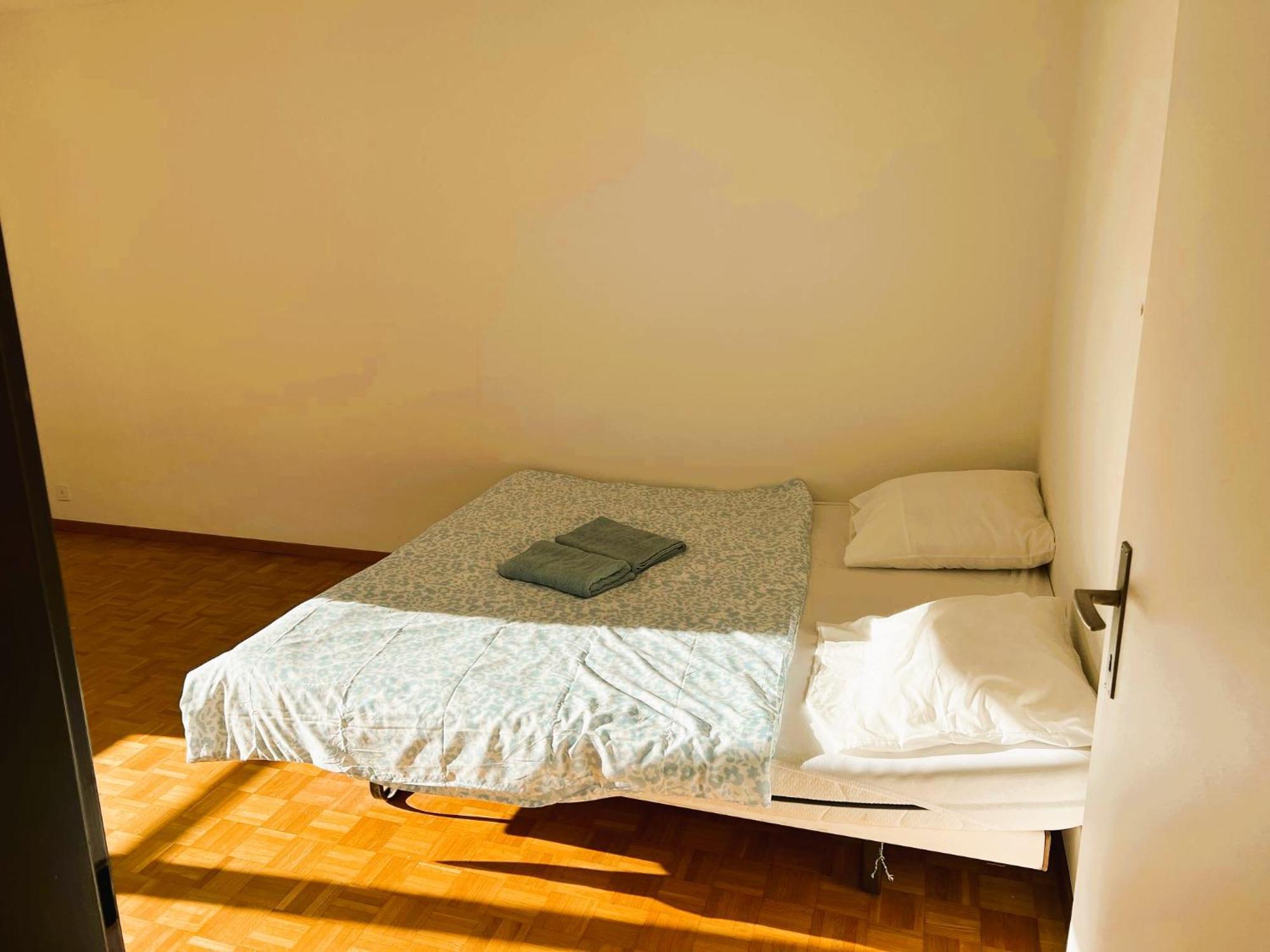 Apartamento Huge Apartments, Multiple Bedrooms With Balcony In Center - Self Checkin