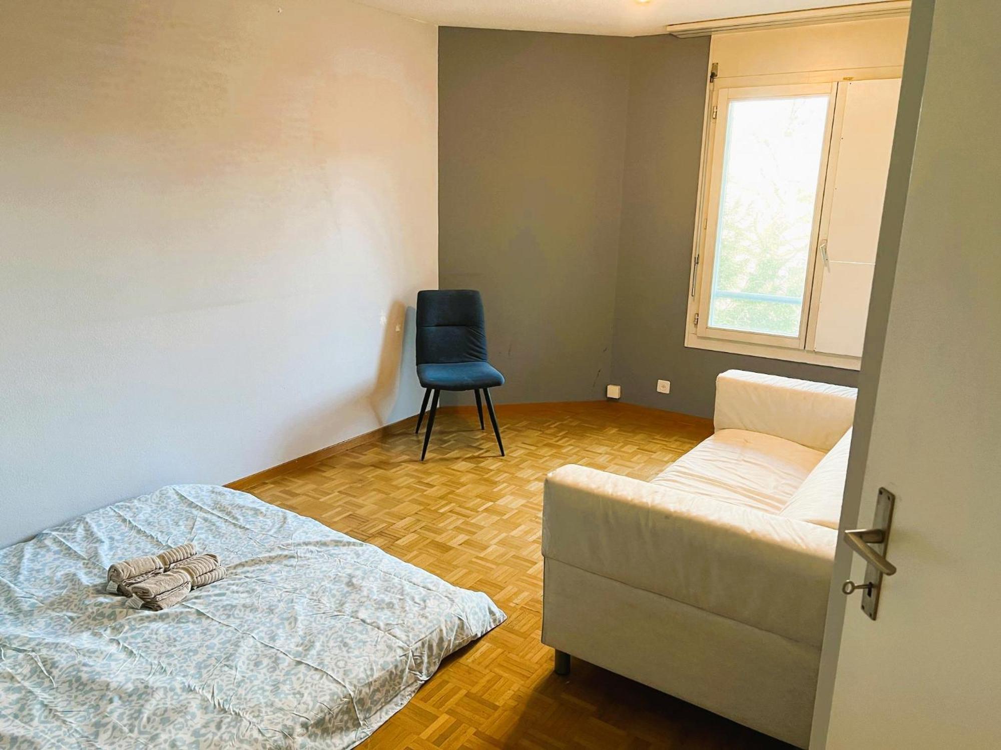 Huge Apartments, Multiple Bedrooms With Balcony In Center - Self Checkin Lucerne