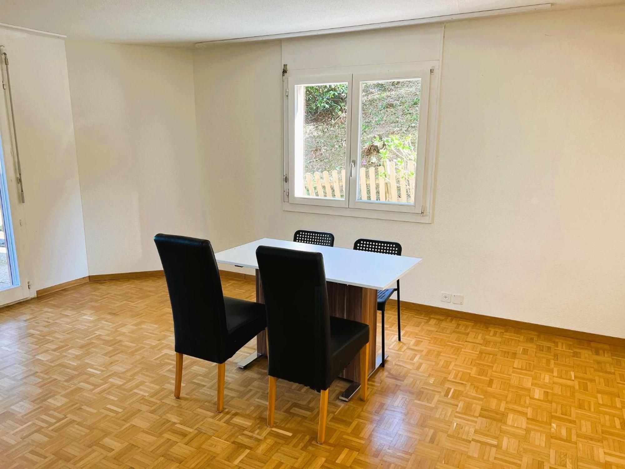 Huge Apartments, Multiple Bedrooms With Balcony In Center - Self Checkin Apartamento