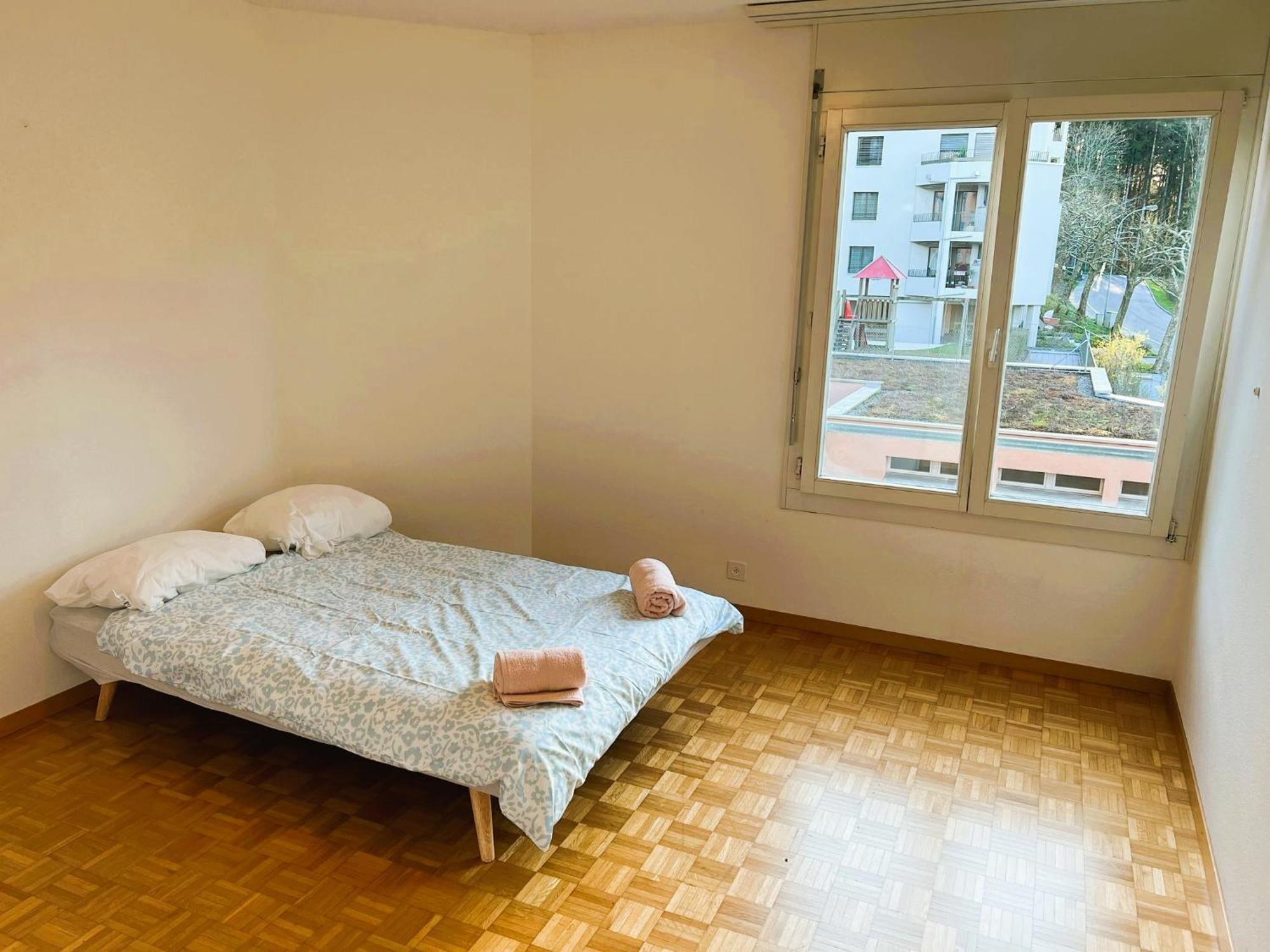 Huge Apartments, Multiple Bedrooms With Balcony In Center - Self Checkin Apartamento *
