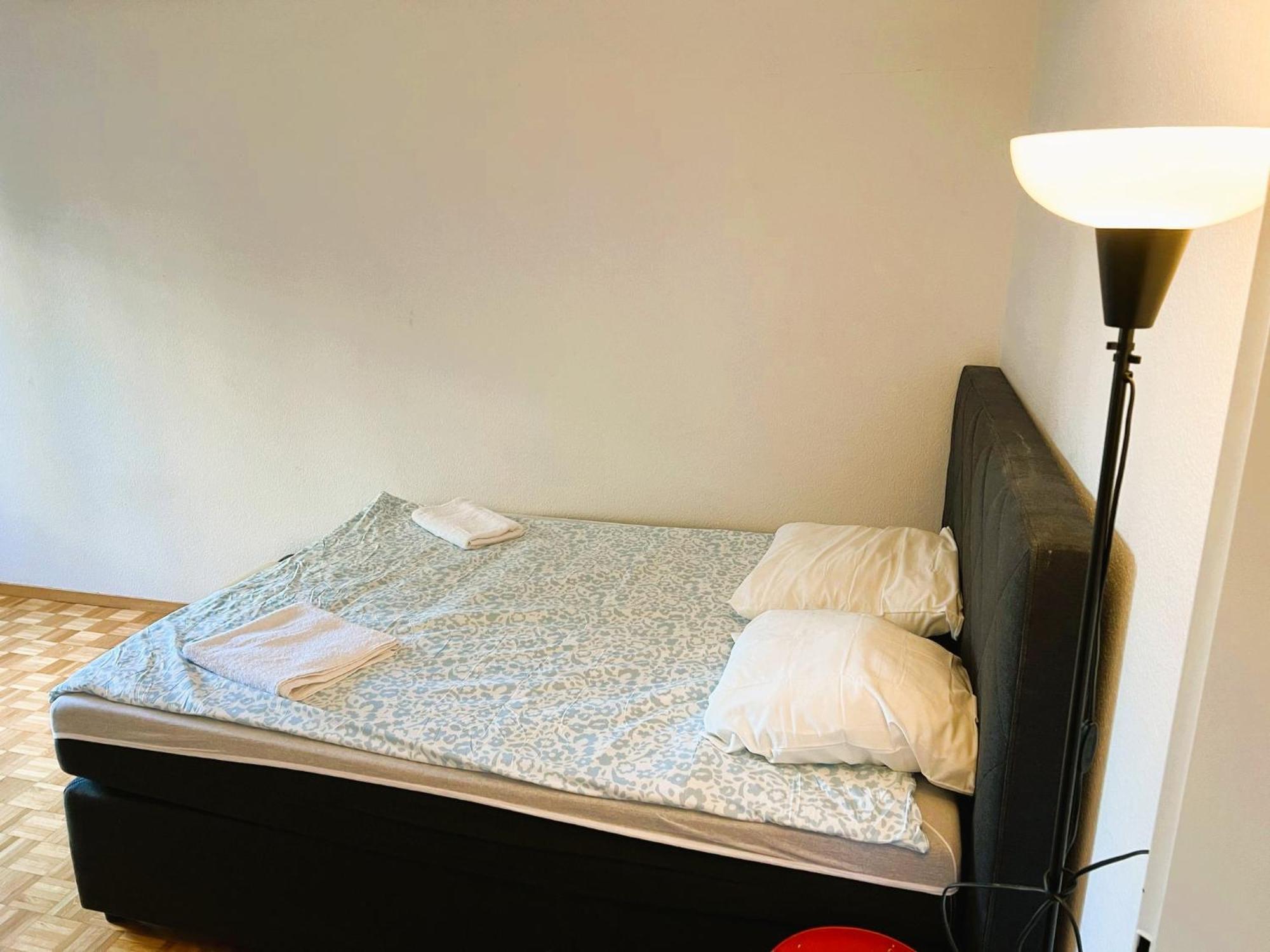 Huge Apartments, Multiple Bedrooms With Balcony In Center - Self Checkin Apartamento *
