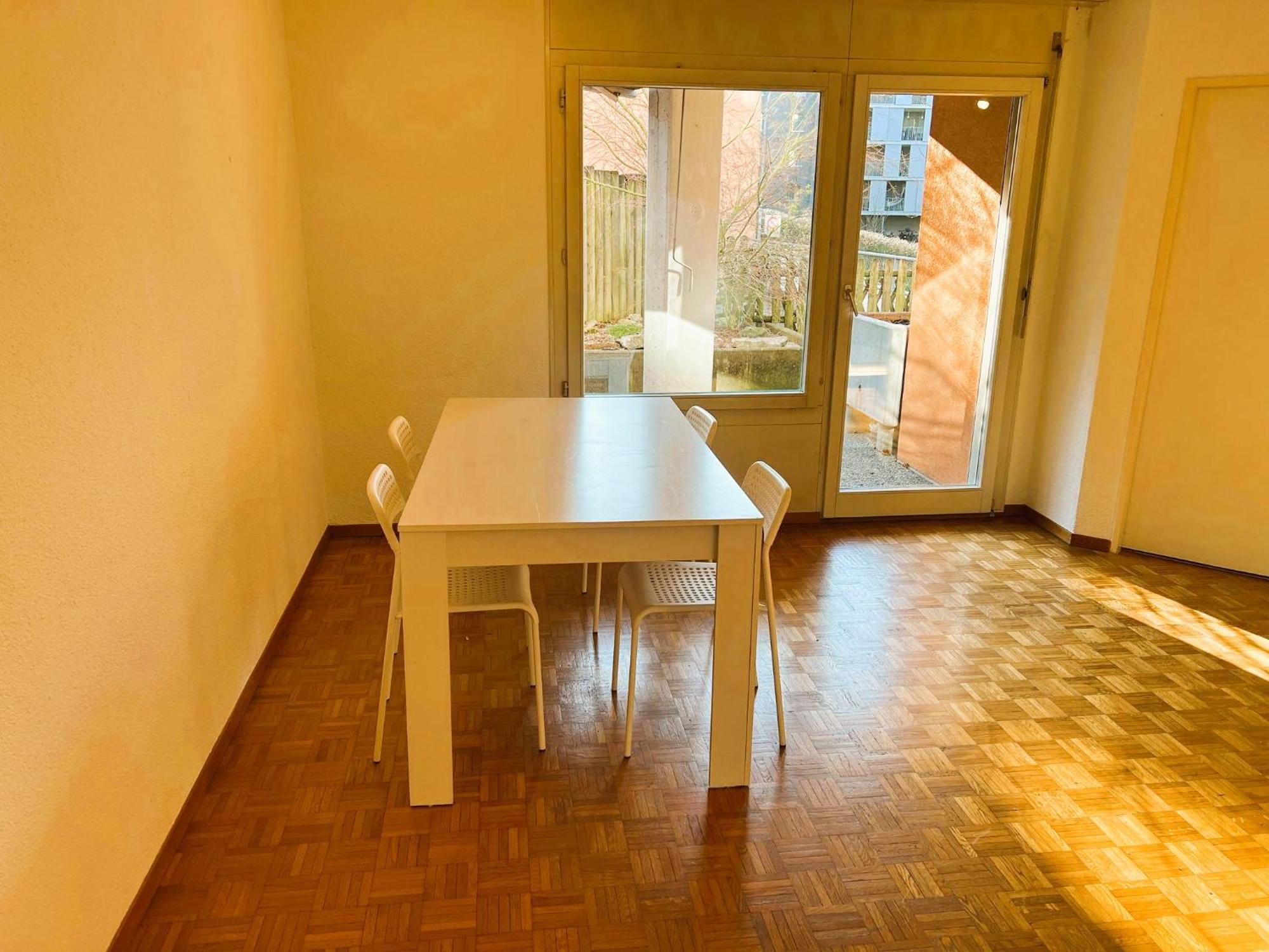 Apartamento Huge Apartments, Multiple Bedrooms With Balcony In Center - Self Checkin